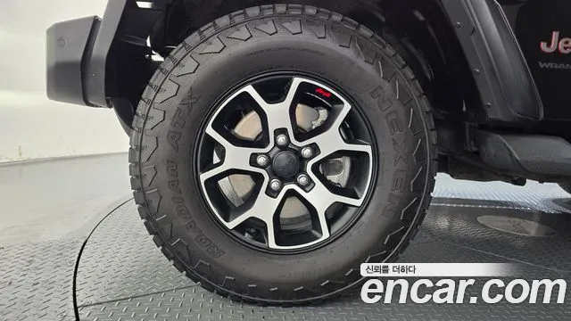 Jeep Wrangler 2021 thumb 4