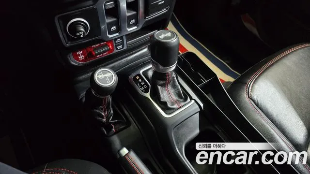 Jeep Wrangler 2021 thumb 8