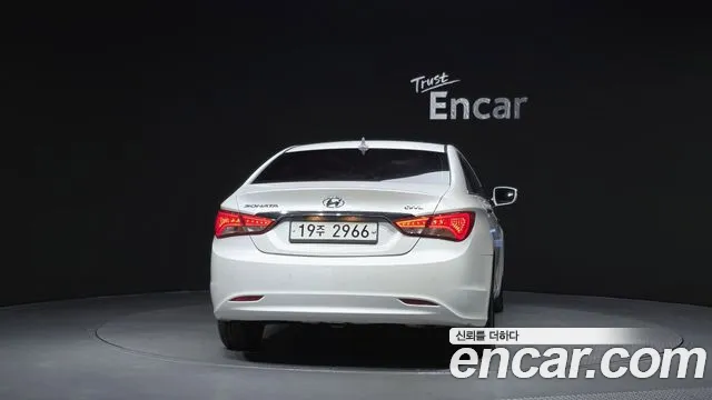 Hyundai Sonata 2012 thumb 4
