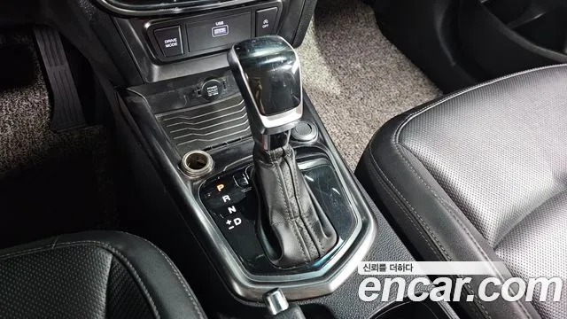 KG_Mobility_Ssangyong TIBOLI 2020 thumb 9