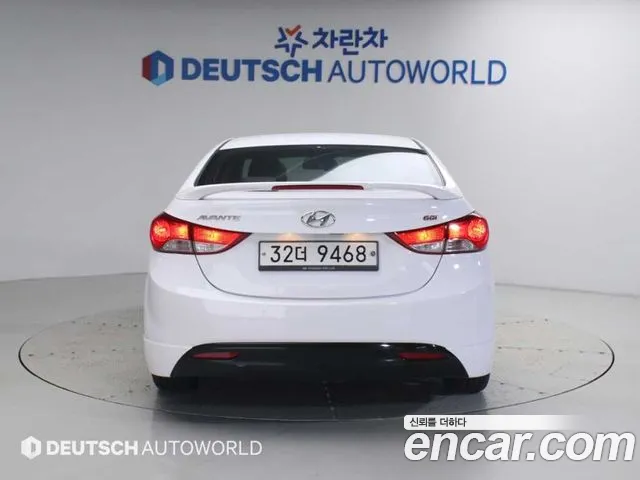 Hyundai Avante 2013 thumb 4