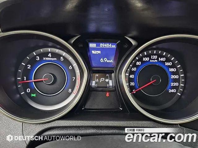Hyundai Avante 2013 thumb 8