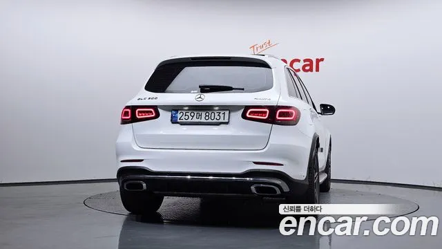 Mercedes-Benz GLC 2021 thumb 4