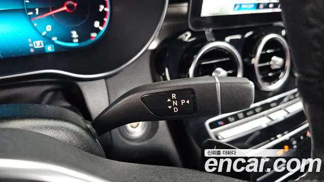 Mercedes-Benz GLC 2021 thumb 9