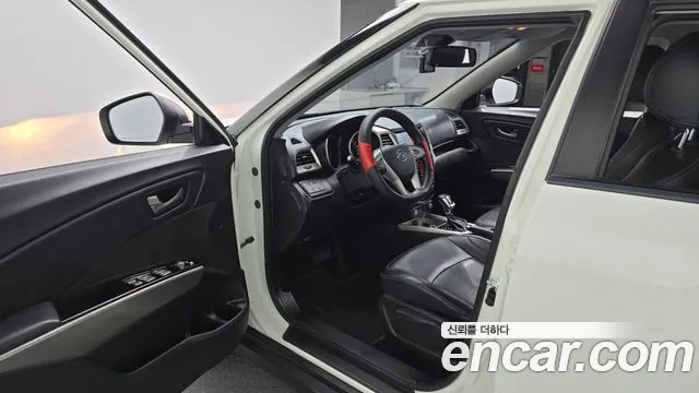 KG_Mobility_Ssangyong TIBOLI 2018 thumb 10