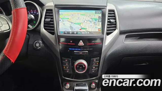 KG_Mobility_Ssangyong TIBOLI 2018 thumb 12