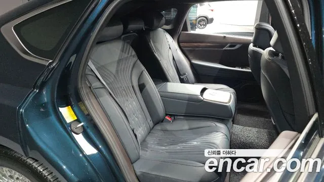 Genesis G80 2021 thumb 10