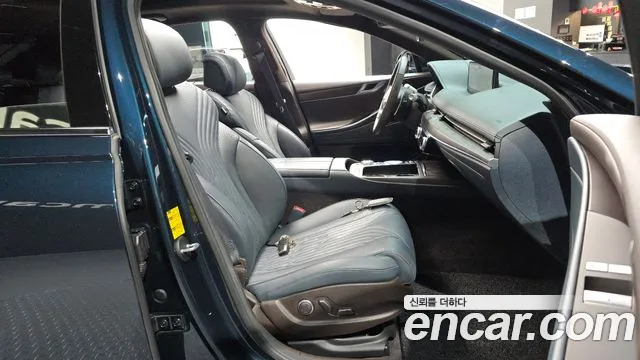 Genesis G80 2021 thumb 11