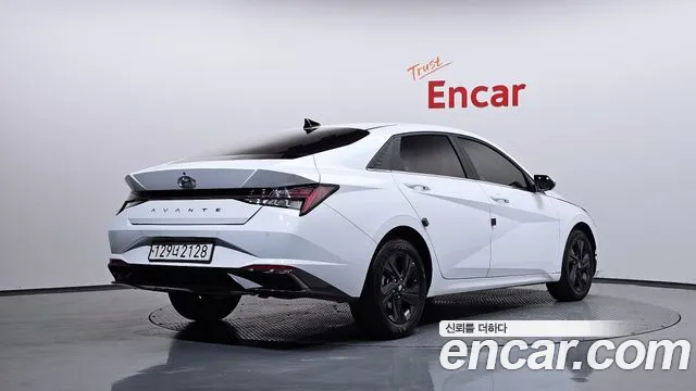 Hyundai Avante 2022 thumb 2