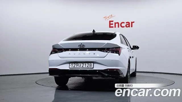 Hyundai Avante 2022 thumb 4