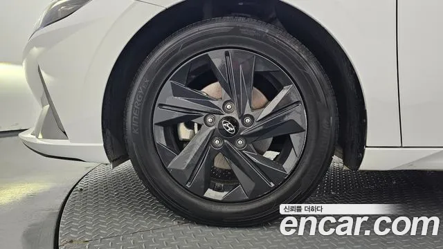 Hyundai Avante 2022 thumb 5