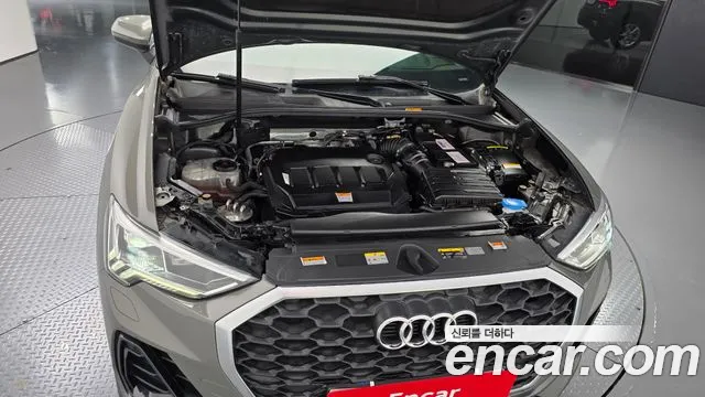 Audi Q3 2022 thumb 5