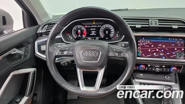 Audi Q3 2022 thumb 12