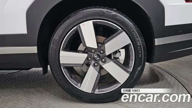 Hyundai Santa Fe 2026 thumb 4