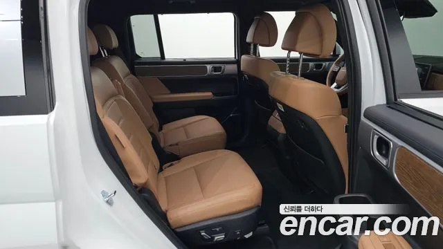 Hyundai Santa Fe 2026 thumb 11