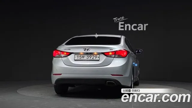 Hyundai Avante 2014 thumb 4