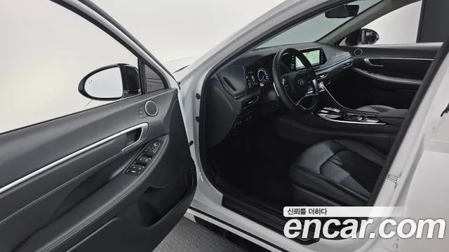Hyundai Sonata 2021 thumb 10
