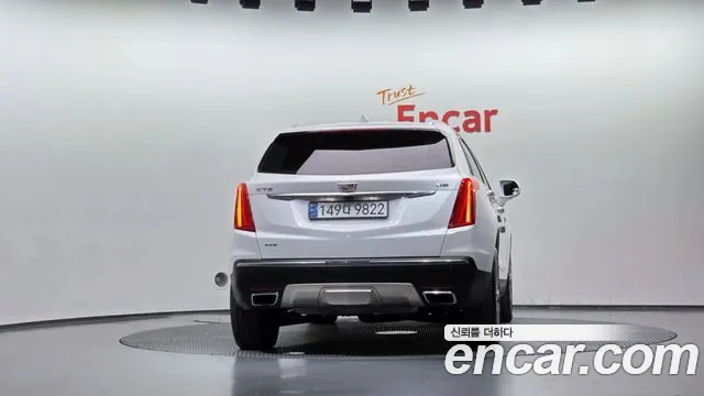 Cadillac XT5 2017 thumb 4