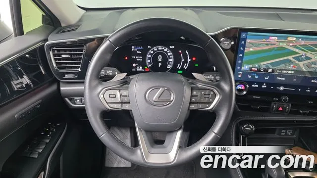 Lexus NX 2022 thumb 12