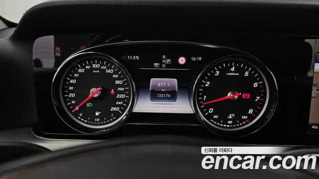 Mercedes-Benz E-Класс 2018 thumb 8