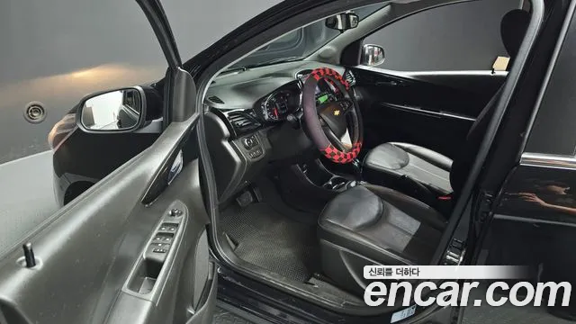 ChevroletGMDaewoo Spark 2017 thumb 10