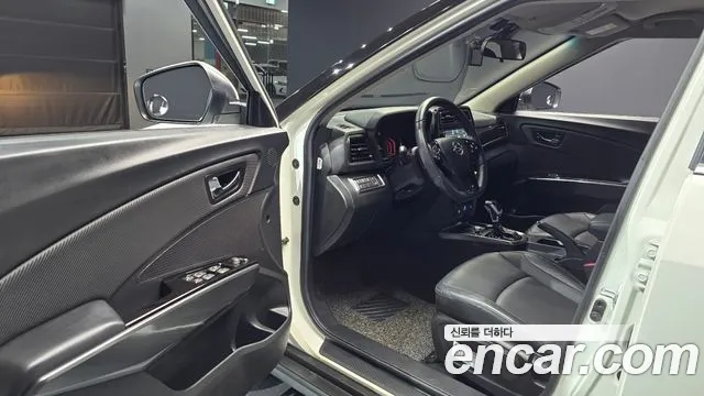 KG_Mobility_Ssangyong TIBOLI 2022 thumb 10