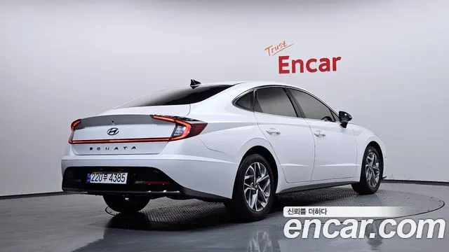 Hyundai Sonata 2022 thumb 2