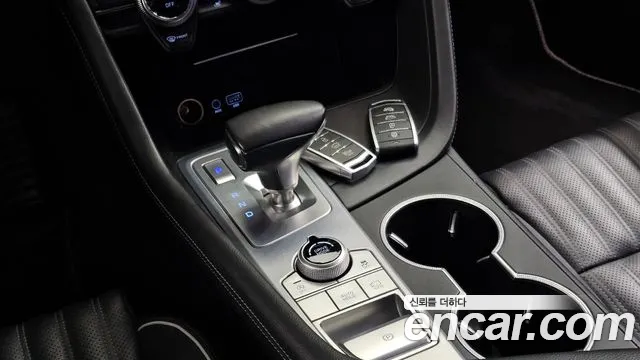 Genesis G70 2017 thumb 9
