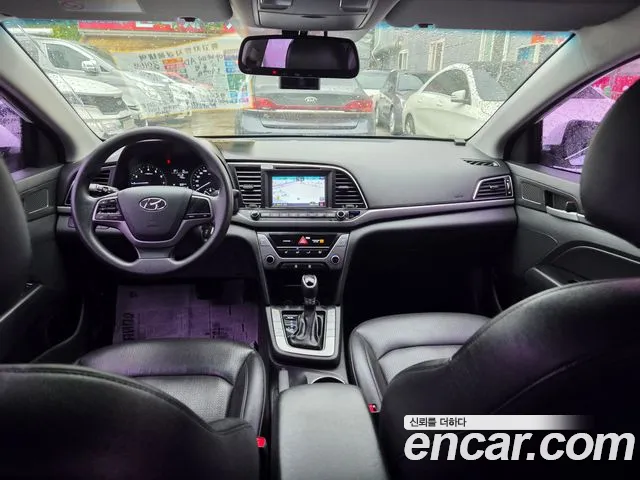 Hyundai Avante 2016 thumb 9
