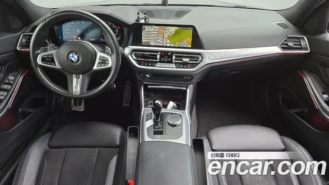 BMW 3-Series 2021 thumb 7