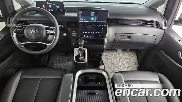 Hyundai Staria 2022 thumb 7