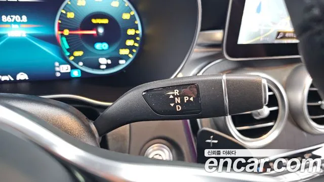 Mercedes-Benz GLC 2021 thumb 9
