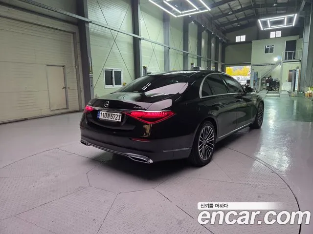 Mercedes-Benz S-Класс 2022 thumb 2