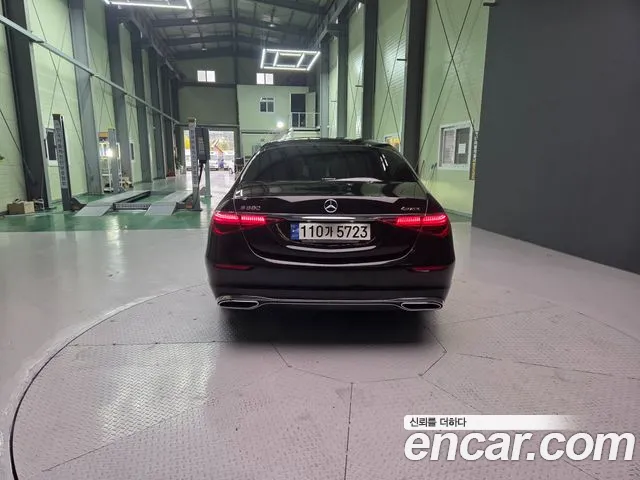 Mercedes-Benz S-Класс 2022 thumb 4
