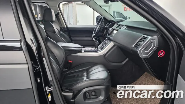 Land Rover Range Rover Sport 2016 thumb 11