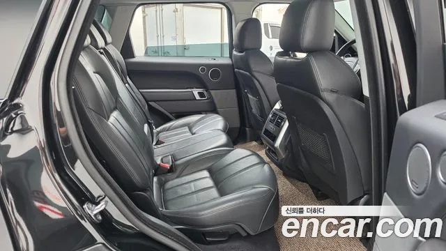 Land Rover Range Rover Sport 2016 thumb 12
