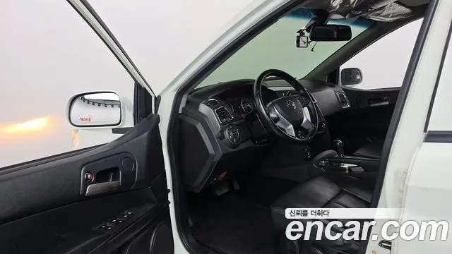 KG_Mobility_Ssangyong KORANDO 2016 thumb 10