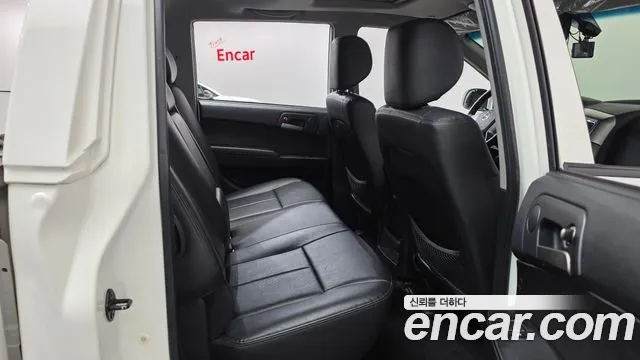 KG_Mobility_Ssangyong KORANDO 2016 thumb 11