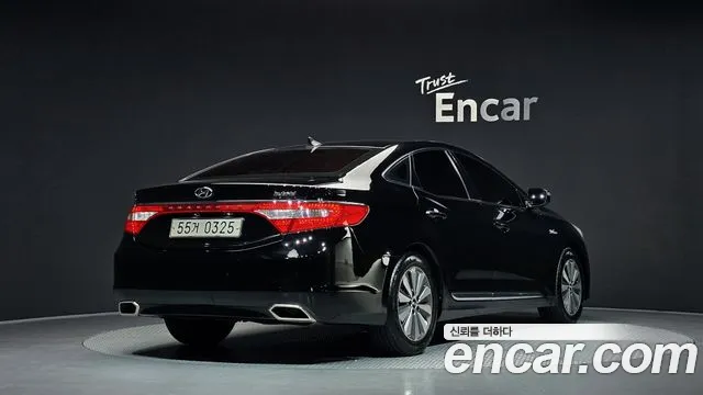 Hyundai Grandeur 2015 thumb 2
