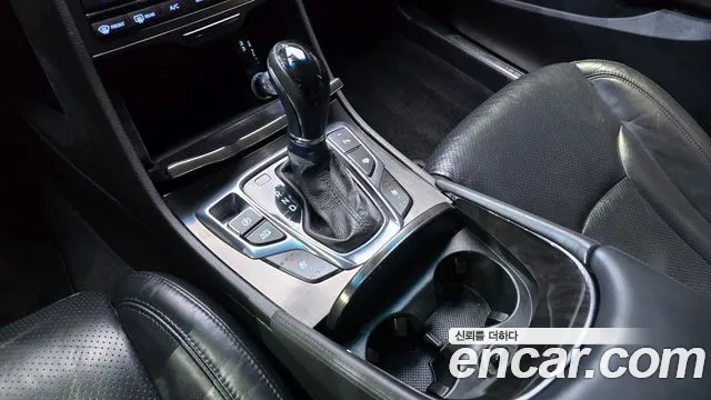 Hyundai Grandeur 2015 thumb 9