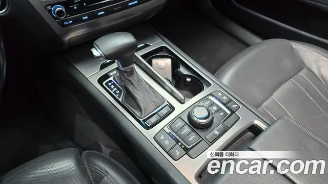 Hyundai Genesis 2014 thumb 9
