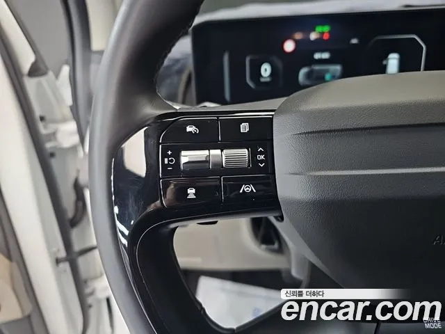 Kia Carnival 2025 thumb 10