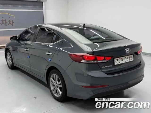 Hyundai Avante 2016 thumb 4