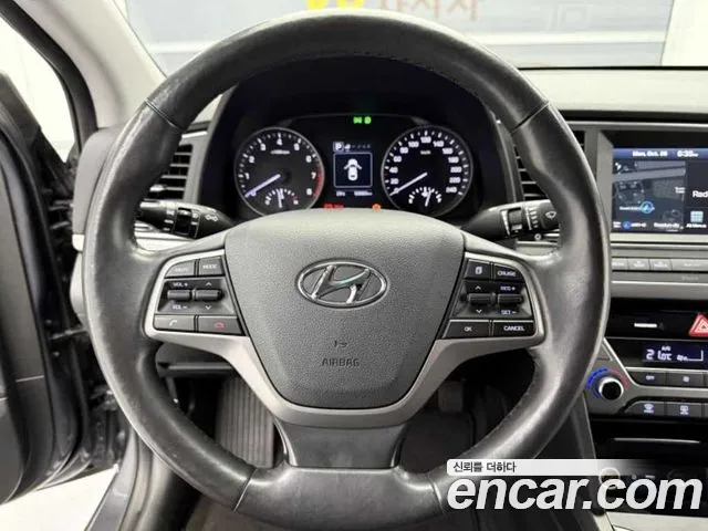 Hyundai Avante 2016 thumb 9