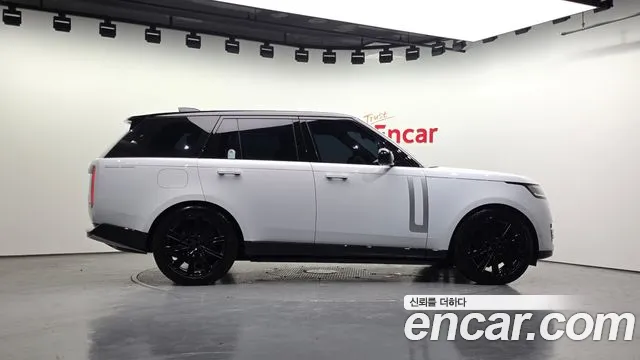 Land Rover Range Rover 2026 thumb 5