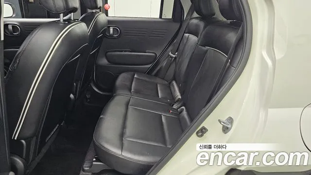 Hyundai Casper 2023 thumb 12