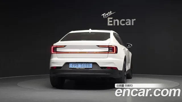 Polestar 2 2022 thumb 3
