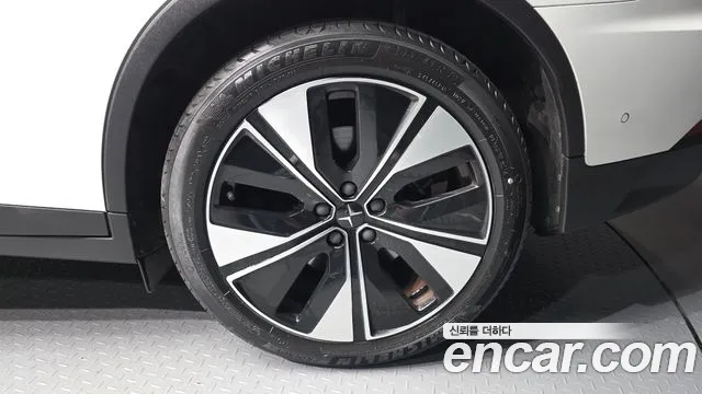 Polestar 2 2022 thumb 4