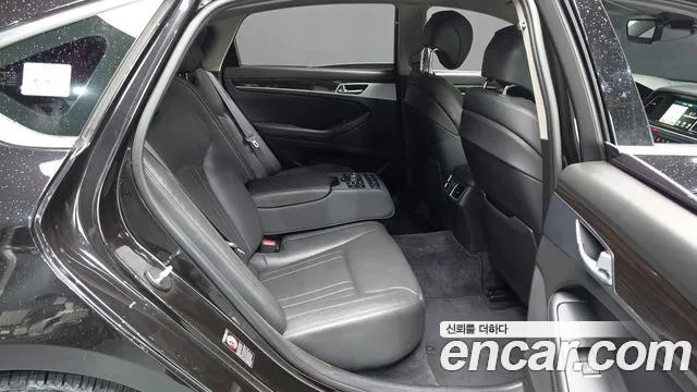 Genesis G80 2018 thumb 11