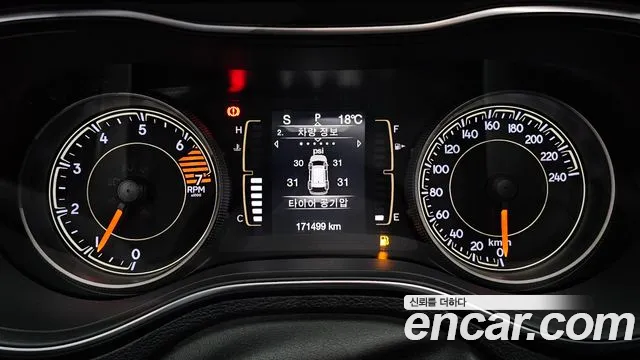 Jeep Cherokee 2019 thumb 8